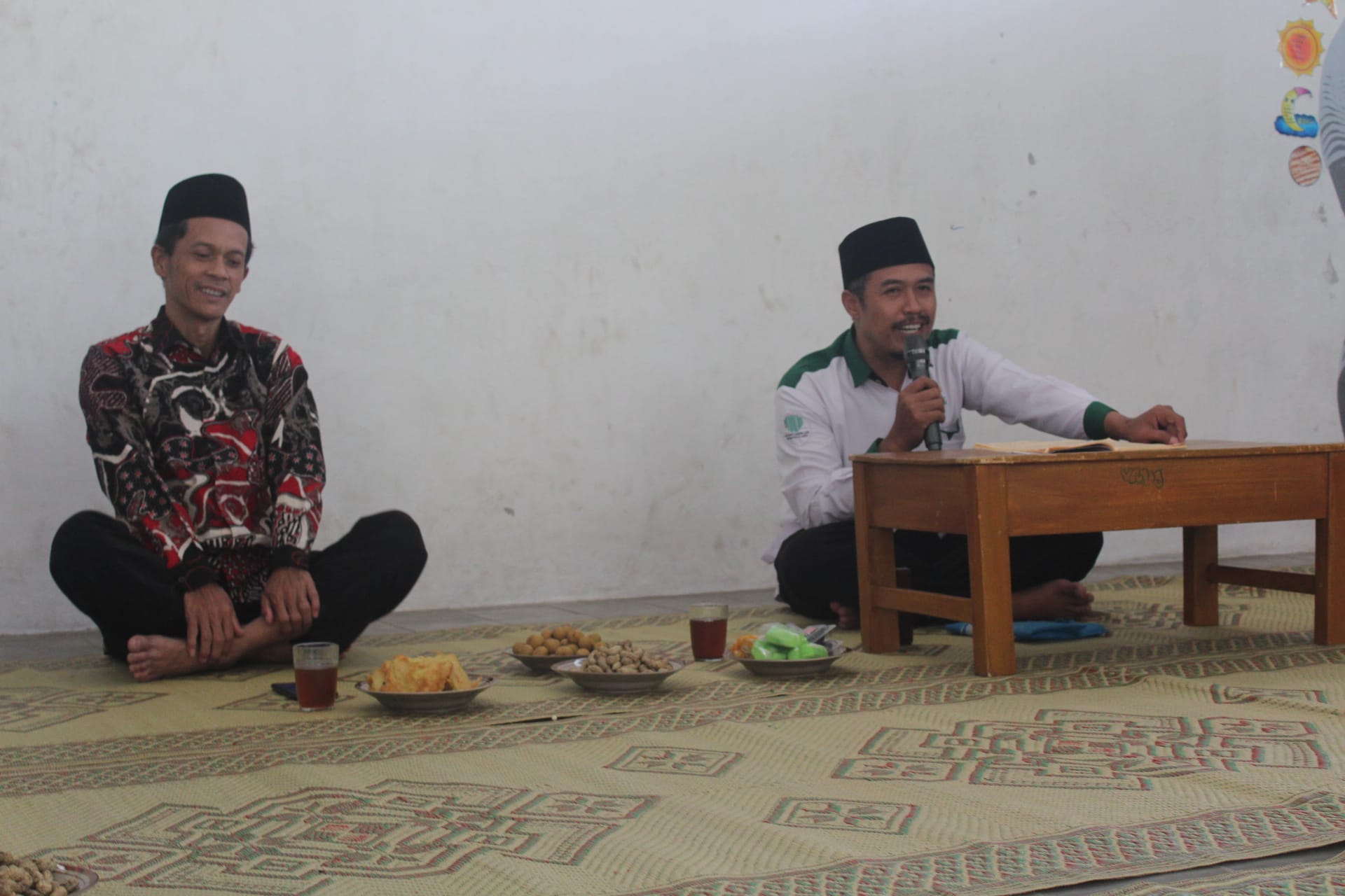 Tumbuhkan Semangat untuk Terus Belajar, MI Sananul Ula Adakan Kajian Kitab Adabul ‘Alim Wal Muta’allim